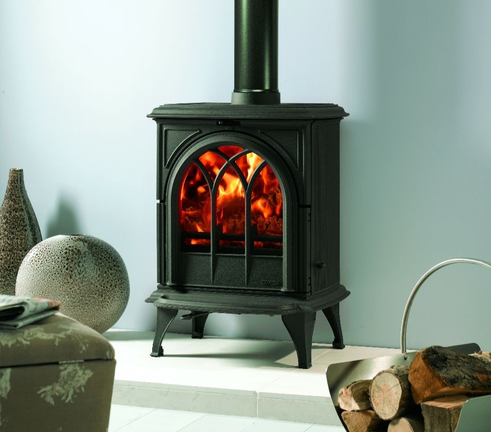 Stovax & Gazco Huntingdon 28 wood burning stove in matt black with tracery door