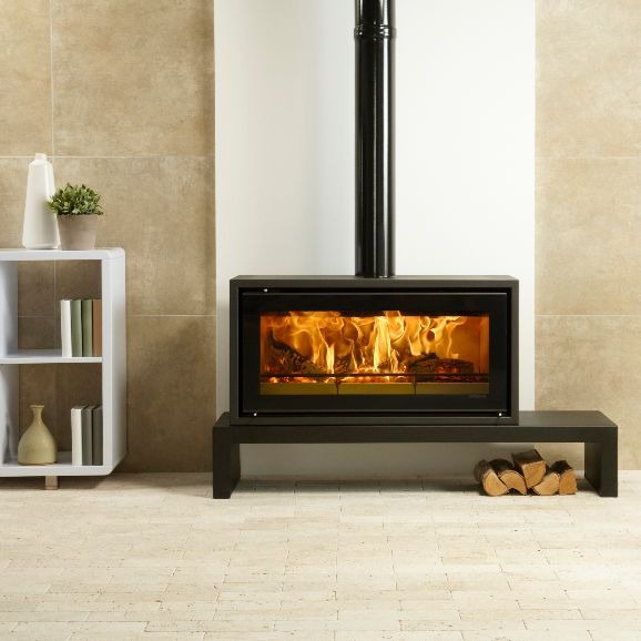 Studio Freestanding wood burning stoves brand page